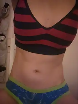 Snapshot of jennyxoxo22 chatting on July 27, 2026, 8:38 pm jennyxoxo22 online show from July 27, 2026, 8:38 pm