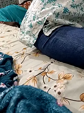 BEST-LOVER-1 online show from March 9, 2026, 7:29 pm