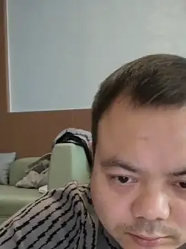 linzi 66 online show from December 19, 2025, 9:49 am