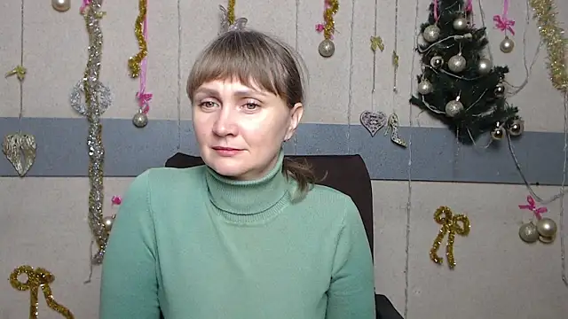 KellyClar online show from December 15, 2025, 5:55 am