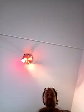 Olivassl22 online show from March 9, 2026, 6:34 pm