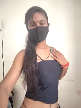 jaanvi-Rani online show from May 18, 2026, 2:07 am