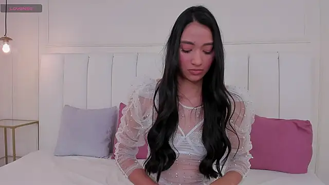 barbara noa online show from December 17, 2025, 9:54 pm