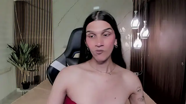 Snapshot of Bianca_baldwin_ chatting on December 18, 2025, 8:48 pm Bianca baldwin online show from December 18, 2025, 8:48 pm