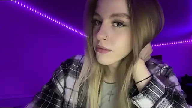 AzoticBasics online show from December 19, 2025, 2:46 pm