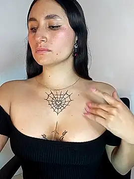 Akane hot  online show from February 15, 2026, 7:51 am