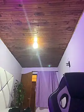 Snapshot of Lia_Kitten2 chatting on December 14, 2025, 3:56 am Lia Kitten2 online show from December 14, 2025, 3:56 am