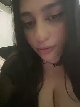Snapshot of pudizinhaa_ chatting on March 7, 2026, 1:46 am pudizinhaa online show from March 7, 2026, 1:46 am