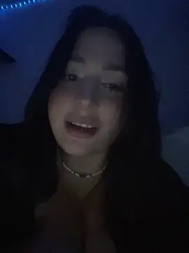 Snapshot of pudizinhaa_ chatting on April 10, 2026, 4:28 am pudizinhaa online show from April 10, 2026, 4:28 am