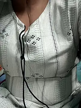 teena-11 online show from March 19, 2026, 3:16 pm