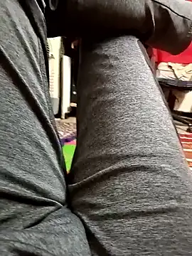 loki-king-143 online show from March 14, 2026, 4:40 am