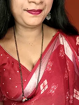 Snapshot of Rachu_love chatting on April 30, 2026, 6:53 am Rachu love online show from April 30, 2026, 6:53 am
