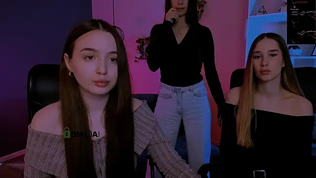 mila firee online show from March 27, 2026, 10:04 am