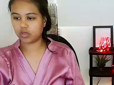 Shawnycarson online show from June 25, 2026, 6:23 pm