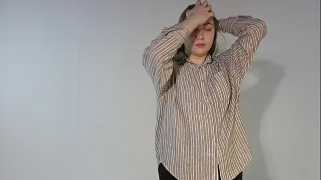 Snapshot of UmbraElaris chatting on April 16, 2026, 12:06 pm UmbraElaris online show from April 16, 2026, 12:06 pm