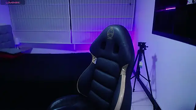 Kendall fox x online show from December 15, 2025, 8:13 pm