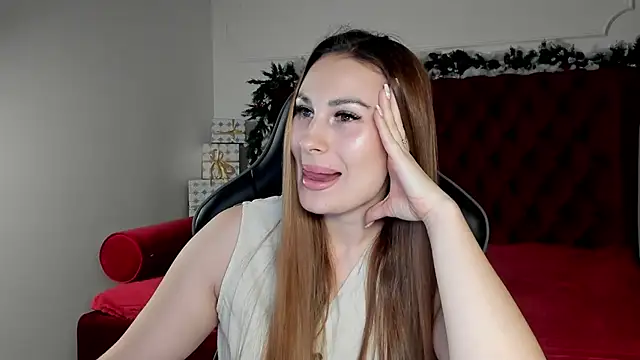 Snapshot of NoraFoxes chatting on December 20, 2025, 5:25 am NoraFoxes online show from December 20, 2025, 5:25 am