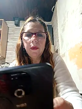 Snapshot of cari75 chatting on May 4, 2026, 7:10 pm cari75 online show from May 4, 2026, 7:10 pm