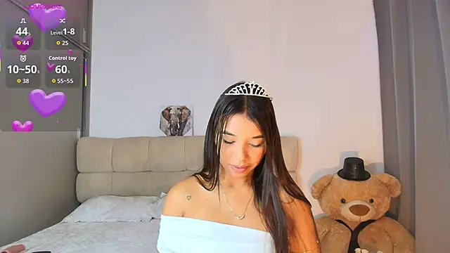 Snapshot of Ana_herrera chatting on May 28, 2026, 11:18 am Ana herrera online show from May 28, 2026, 11:18 am
