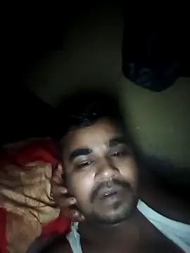 ahannaskar228 online show from April 5, 2026, 8:28 pm