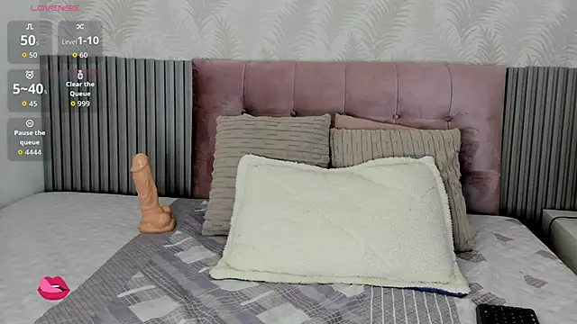 Snapshot of Sisi_fun chatting on May 9, 2026, 1:05 pm Sisi fun online show from May 9, 2026, 1:05 pm