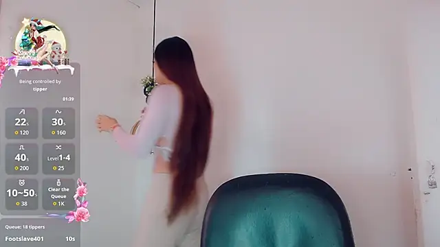 Snapshot of alisson_mantiel- chatting on December 18, 2025, 6:58 pm alisson mantiel- online show from December 18, 2025, 6:58 pm