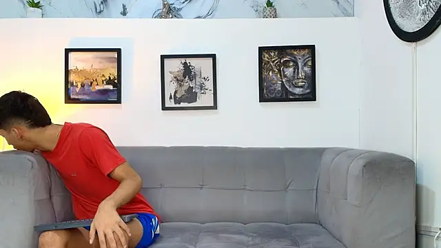 DIAMOND BLACKS online show from March 6, 2026, 7:49 am