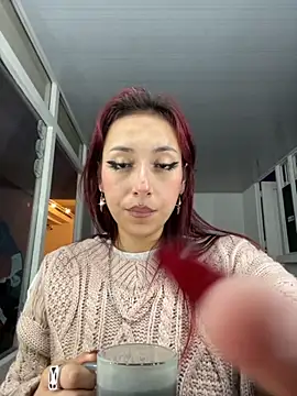 HoneyRed3 online show from December 16, 2025, 4:28 am