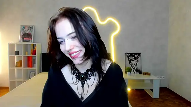 Snapshot of tata__goth chatting on December 17, 2025, 8:31 am tata goth online show from December 17, 2025, 8:31 am