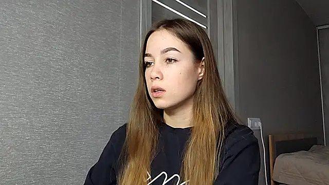 JiDzubak online show from December 19, 2025, 3:46 am