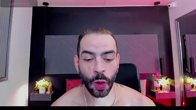 arcangel harris online show from February 18, 2026, 7:10 pm