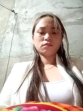 ngaytho004 online show from December 22, 2025, 9:34 pm