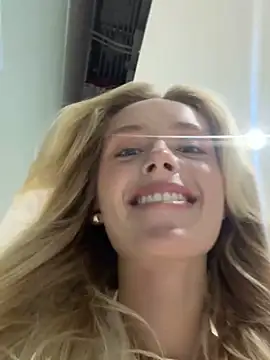 SunnyShiney online show from March 21, 2026, 10:53 am