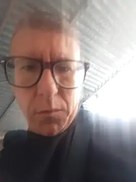 Snapshot of Mar81 chatting on February 9, 2026, 1:04 pm Mar81 online show from February 9, 2026, 1:04 pm