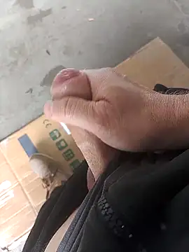 Snapshot of Mar81 chatting on March 6, 2026, 1:07 pm Mar81 online show from March 6, 2026, 1:07 pm