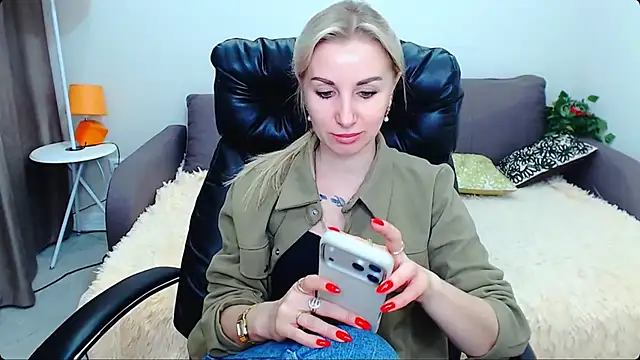 Hanna--Sweet online show from February 8, 2026, 10:29 am