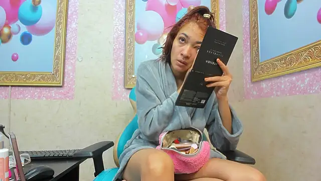 Snapshot of Jadde_Greyy_ chatting on February 4, 2026, 2:39 am Jadde Greyy online show from February 4, 2026, 2:39 am