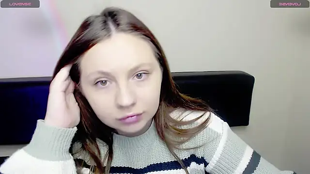 LiliaErmi online show from March 6, 2026, 7:38 am