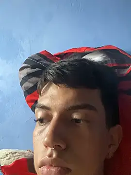 Juan Gomezz26 online show from January 12, 2026, 10:26 pm