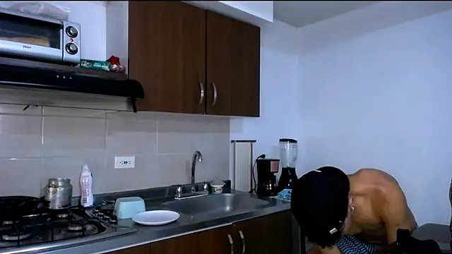 Snapshot of black_men9 chatting on February 14, 2026, 3:47 am black men9 online show from February 14, 2026, 3:47 am