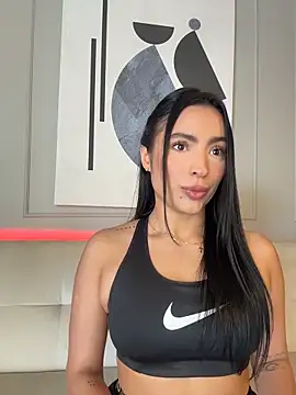 ValeriaTorress  online show from March 8, 2026, 6:12 pm