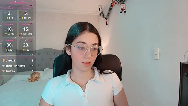 emmalove doll online show from February 13, 2026, 11:06 am