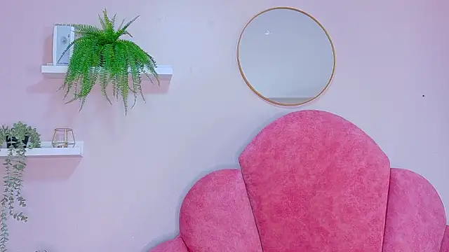 Miia Anderson online show from February 16, 2026, 7:43 pm