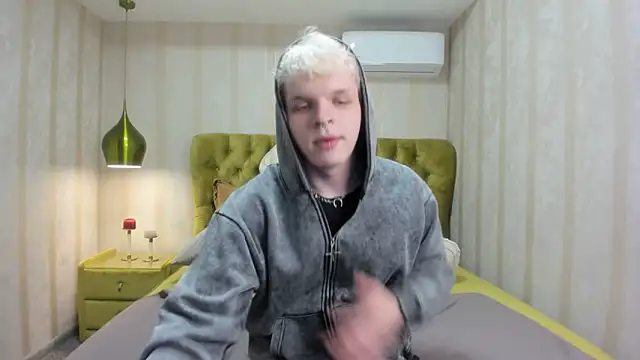 MillerBills online show from December 17, 2025, 7:42 pm