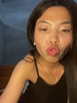 lux-su online show from March 21, 2026, 8:19 am