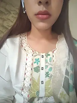 Snapshot of hot_queen78 chatting on February 15, 2026, 5:48 am hot queen78 online show from February 15, 2026, 5:48 am