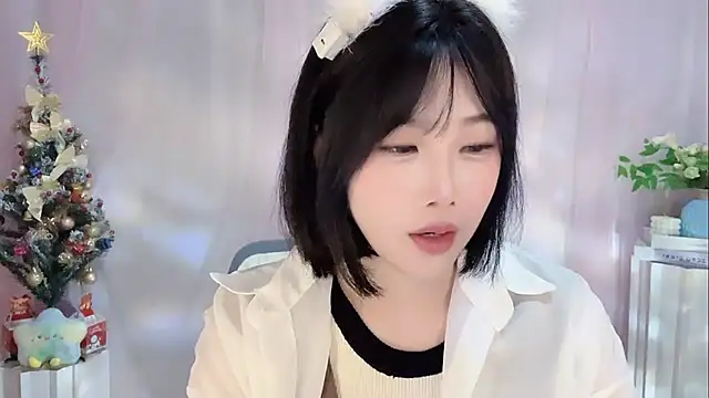 Snapshot of Pinkgirl520 chatting on December 23, 2025, 2:09 am Pinkgirl520 online show from December 23, 2025, 2:09 am