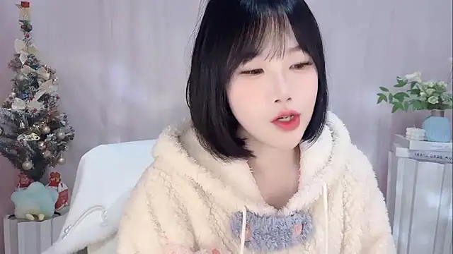 Snapshot of Pinkgirl520 chatting on February 1, 2026, 2:10 am Pinkgirl520 online show from February 1, 2026, 2:10 am