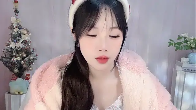 Snapshot of Pinkgirl520 chatting on February 3, 2026, 2:53 am Pinkgirl520 online show from February 3, 2026, 2:53 am