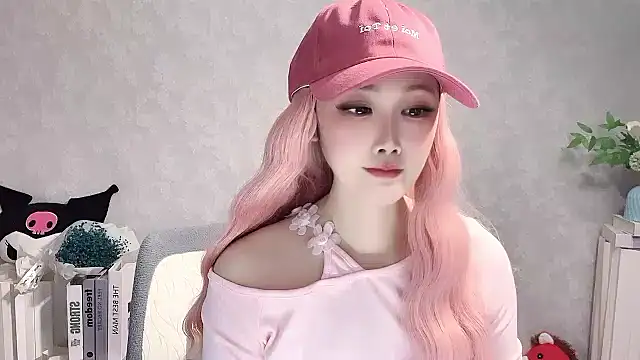 Pinkgirl520 online show from April 11, 2026, 12:31 pm